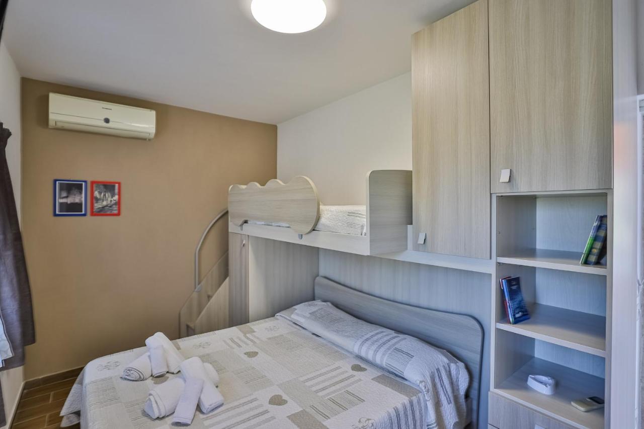 Il Pineto Paestum Food & Rooms Экстерьер фото
