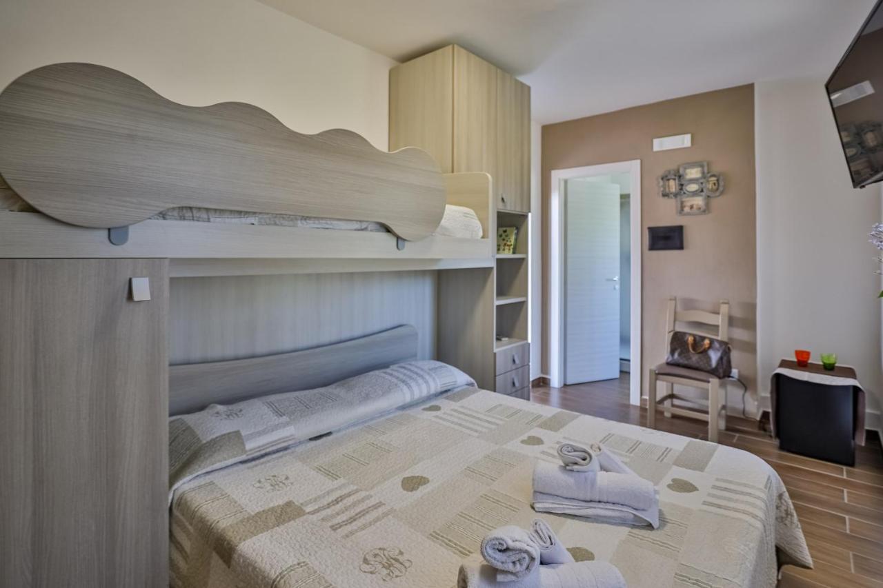 Il Pineto Paestum Food & Rooms Экстерьер фото