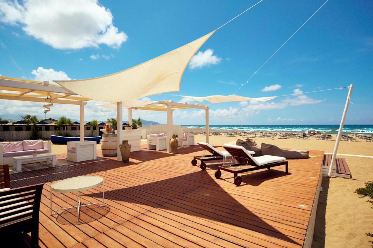 Il Pineto Paestum Food & Rooms Экстерьер фото